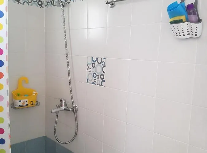 Comfy With Adorable View Апартаменты